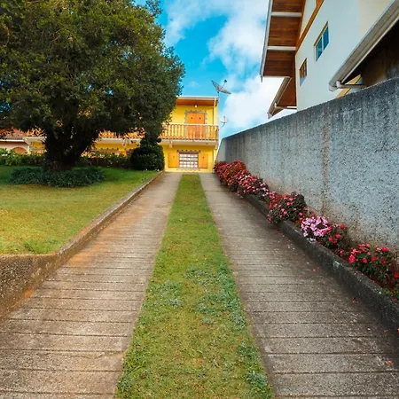 Vhl Apartamentos Campos do Jordao Exterior photo